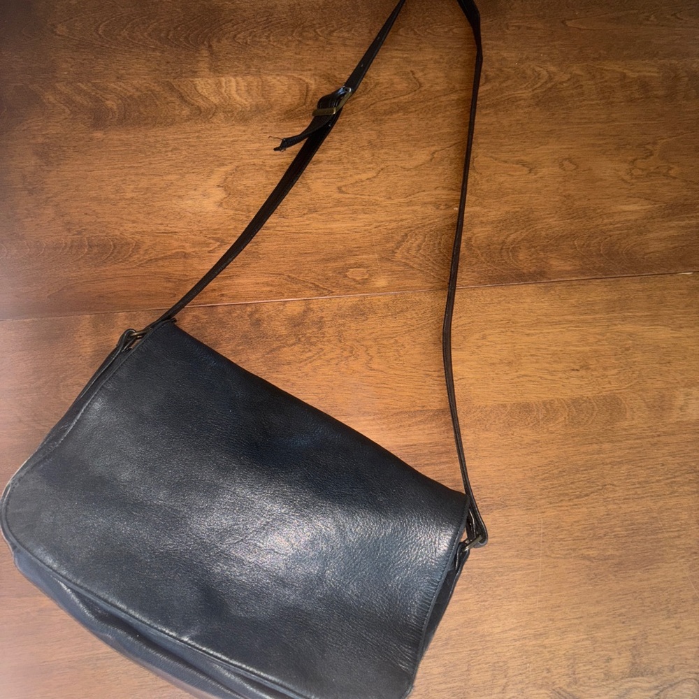 Royal hock Black Leather Bag